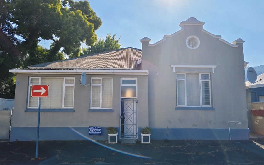 8 Bedroom Property for Sale in Paarl Central East Western Cape